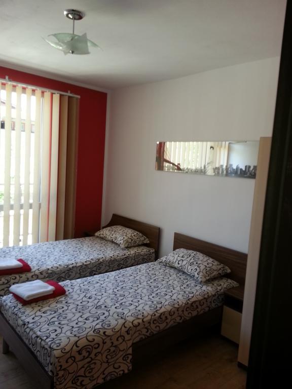 Guest House Nedelchevi Primorsko Camera foto