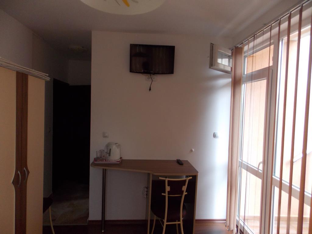 Guest House Nedelchevi Primorsko Esterno foto