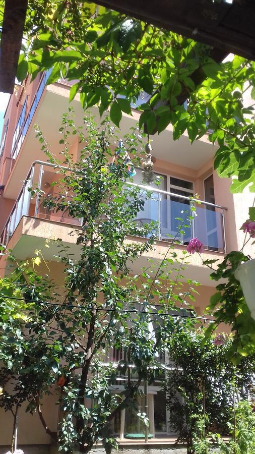 Guest House Nedelchevi Primorsko Esterno foto